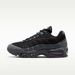 Black Air Max 95 Shoes. Nike.com